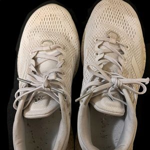 Adidas Pureboost running sneakers